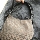 Fendi oyster brown cloth handbag