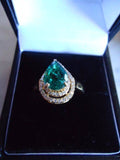 !8 Kt Yellow Gold Ring with 1.35 Carats ofPear Shape Emerald and 57 White Diamonds -No Reserve