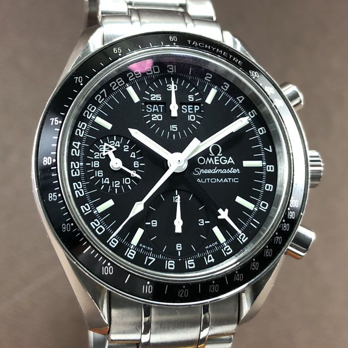 Omega speedmaster outlet triple day date