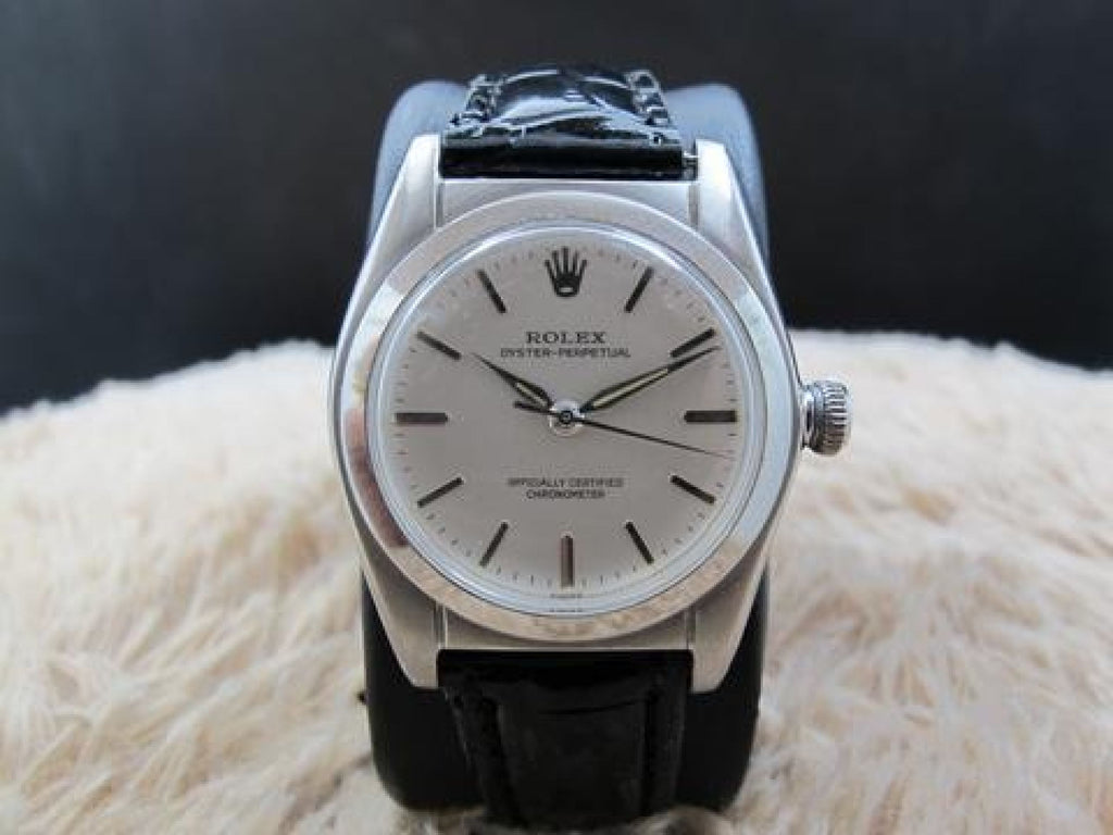 1944 ROLEX BUBBLEBACK 2940 WITH ORIGINAL SILVER DIAL Luxify Marketplace