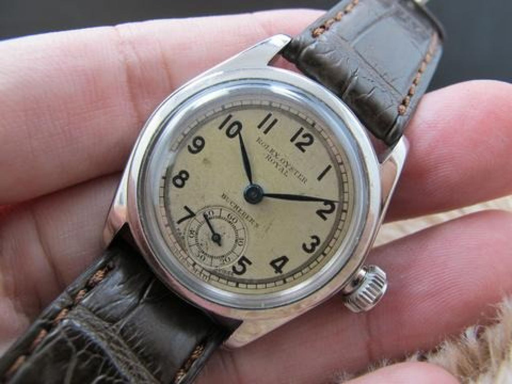 1939 ROLEX OYSTER ROYAL 2280 WITH ARABIC NUMERALS SIGNED WITH